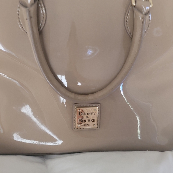 Dooney & Bourke Patent Leather Beige Satchel - Picture 3 of 6